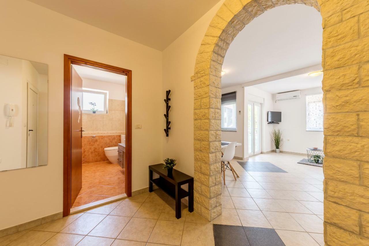 Apartment Vivis Medulin Exterior photo